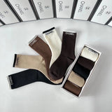 Chanel Sock Casual Socks High Quality Fashion Fashion Brand with Counter Packaging
New Long Tube Bunching Socks Socks！Five Pairs Per Box，Counter Synchronization Stockings Socks，Big Brand out of the Street，Trendy Must-Have Super Easy to Match