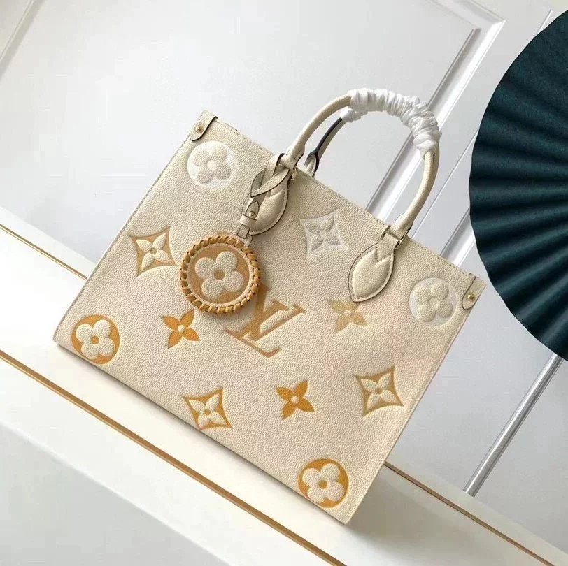 Louis Vuitton LV Women's Bag Top version M45718M45717BYthepoo2021New Mummy Bag ontheg Shopping Bag Full Leather Vanilla Yellow Medium Tote Beige White Gradient Detail Shoulder Bag Handbag Women's Bag
