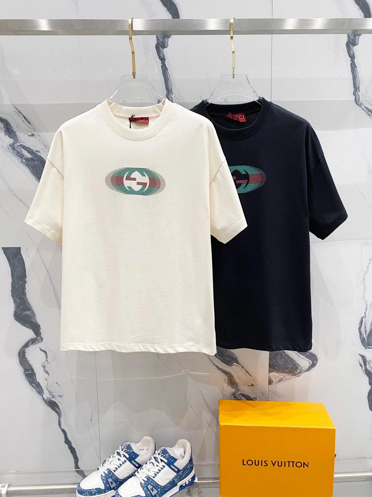 Gucci T-shirt Phantom Red and Green GG Letter Printing LOGO Logo Crew Neck Short Sleeve Pure Cotton T Unisex T-Shirt OS Loose Fit Base Shirt Summer Casual Simple T-Shirt