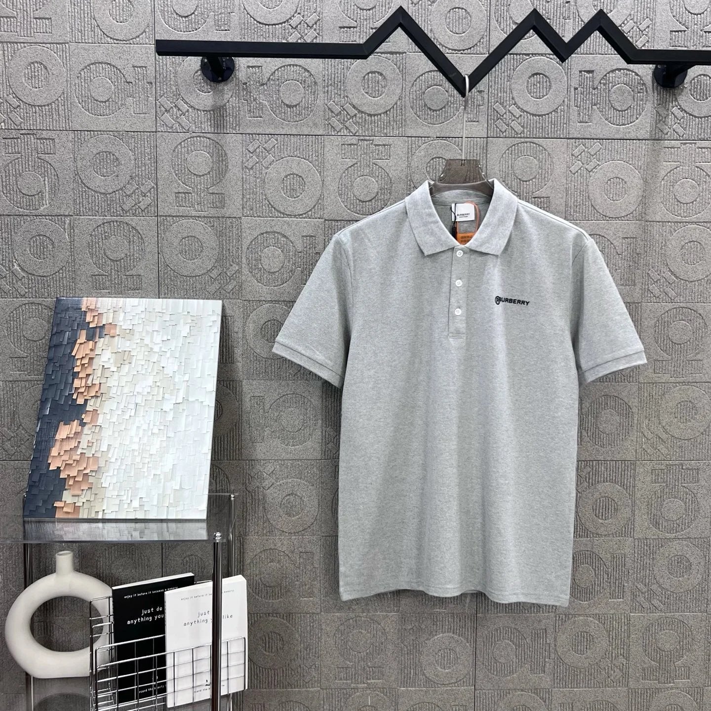 Burberry T-shirt Classic Brand 3D Embossed Print on Chest logoPOLO Shirt Lapel Short Sleeve25ss New Unisex Summer Short Sleeve OS Loose T Business Half Sleeve Shirt Plus Size T-Shirt