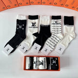 Louis Vuitton LV Sock 【Five Pairs Per Box】Stripes logo Mid-Calf Cotton Slouch Socks Breathable Fashionable25ss New Cotton Socks Thin Business Sports Casual Spring Summer Autumn Versatile Deodorant Sweat-Absorbing