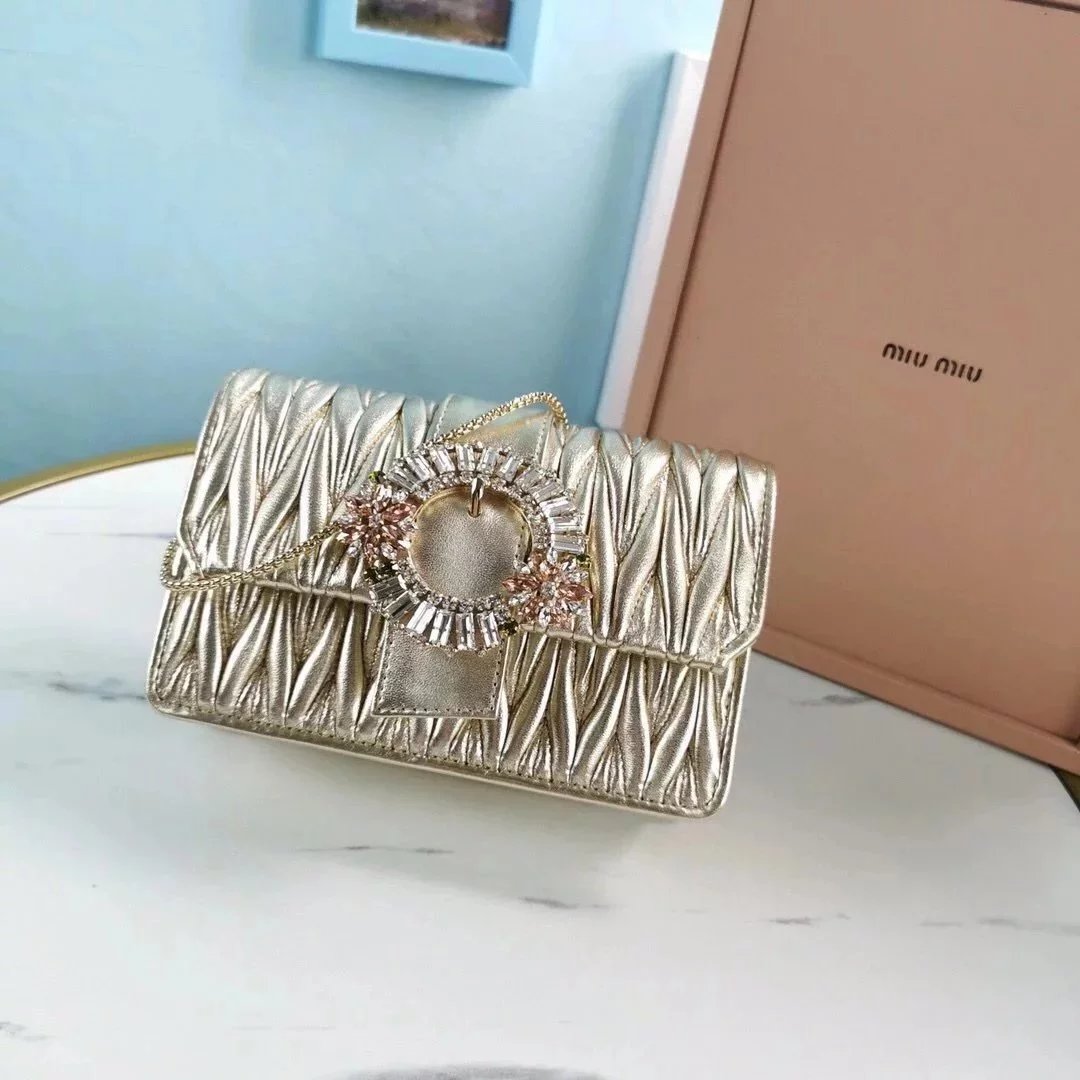 Miu Miu Bag Top version 【Pure Original Single Factory Production】2021New Ladies Matelasse Lamb Leather Bag Crystal Beaded Ring Little Daisy Drill Buckle Bag Shoulder Bag Crossbody Bag Chain Bag18cm5BH095