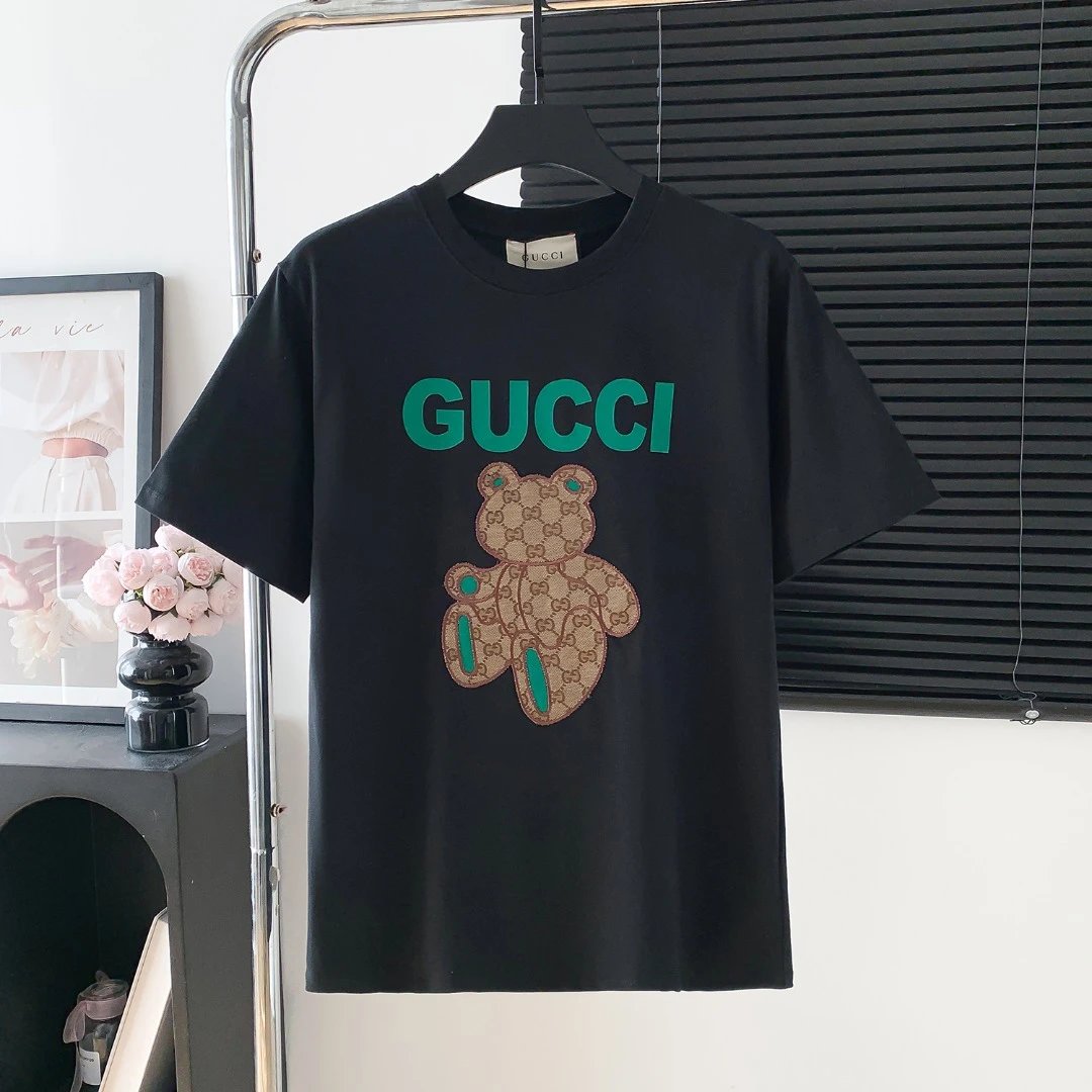 Gucci T-shirt Bear Patch Embroidery on Chest logo round Neck Short Sleeve25ss New Pure Cotton Unisex Style T T-shirt OS Loose Fit Base Shirt Half Sleeve T-Shirt Top Half Sleeve