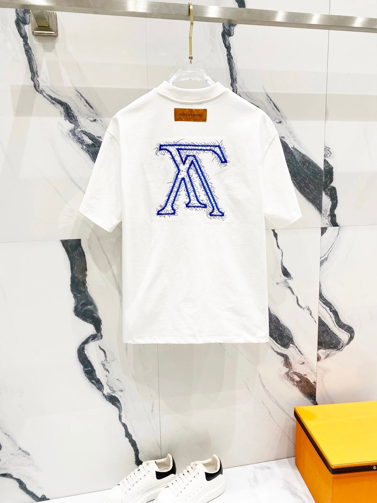 Louis Vuitton LV T-shirt Front and back yarn letter embroidery logo round Neck Short Sleeve25ss New Pure Cotton Unisex Style T T-shirt OS Loose Fit Base Shirt Half Sleeve T-Shirt Top Half Sleeve