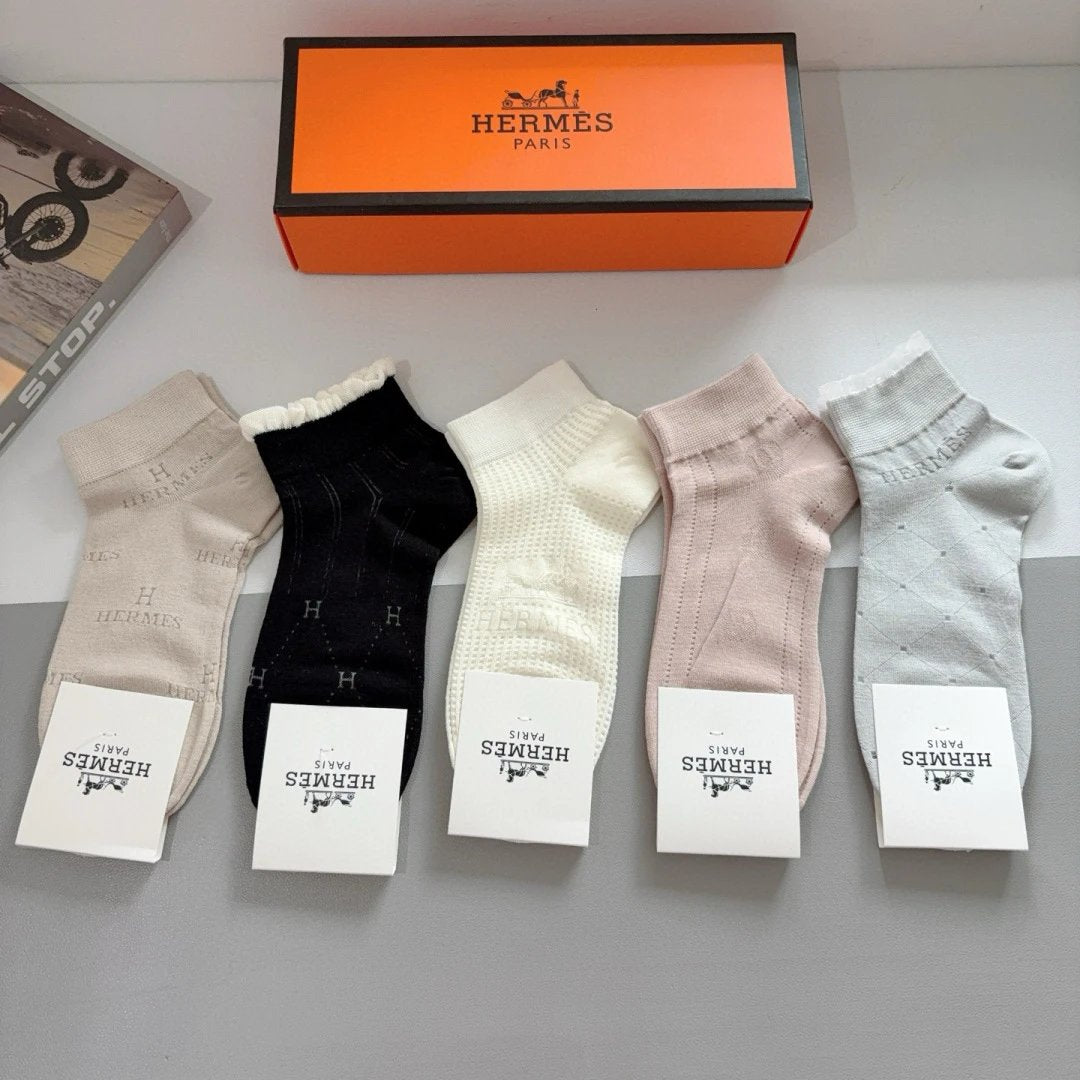 Hermes Sock 【a Box5Double】Classic H Letters logo Breathable Fashion25ss New Short Tube Cotton Socks Spring Summer Autumn Sports Casual Versatile Business Thin Deodorant Sweat-Absorbing