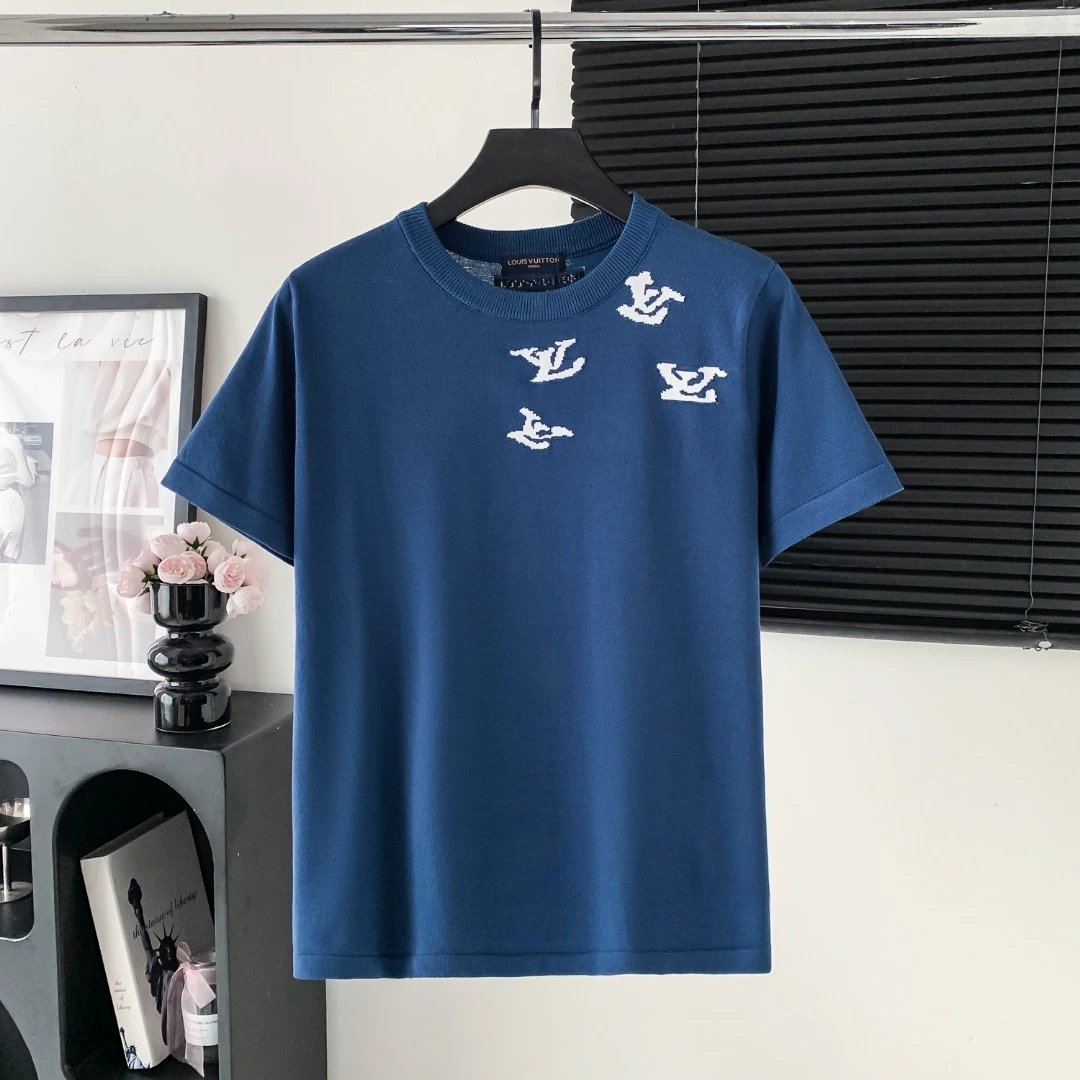 Louis Vuitton LV T-shirt Backrest Person Playing Musical Instrument Knit logo round Neck Short Sleeve25ss New pure cotton T Unisex T-Shirt OS Loose Fit Base Shirt Top Half Sleeve T-Shirt