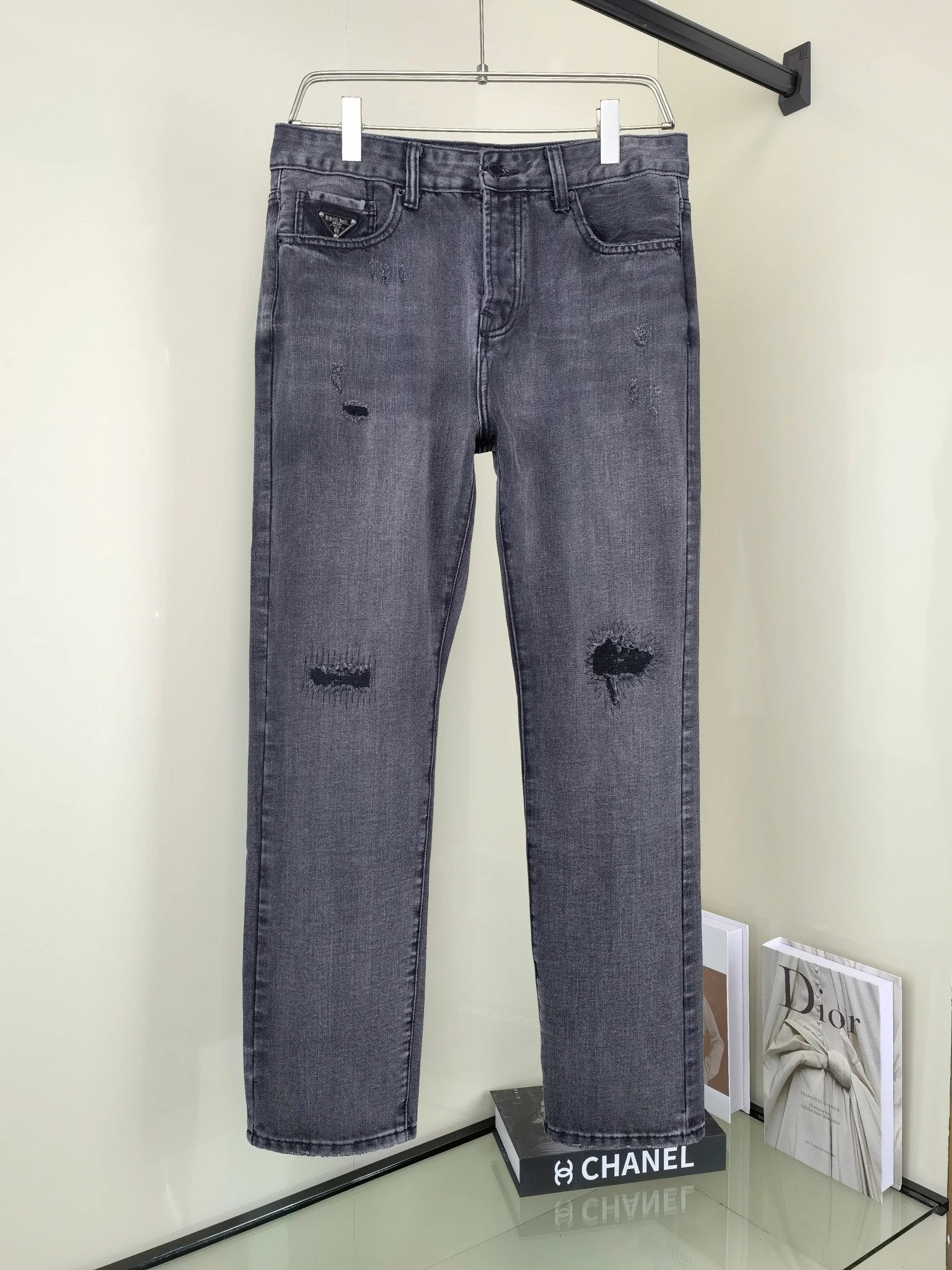 PRADA Jeans Back Pocket Letter Pattern Embroidery logo25ss Spring Summer New Straight Slim Fit Jeans Unisex Loose Fit Long Pants