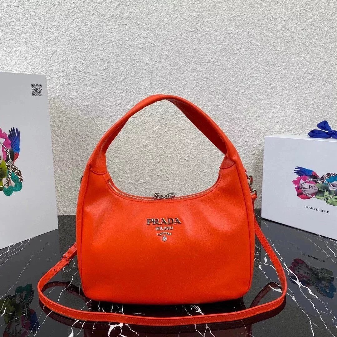 PRADA Bag Top version 2020Autumn and Winter New Hobo Series Retro Style Full Leather Messenger Bag Shoulder Bag Underarm Bag Handbag Women's Bag Women's Bag1BC132