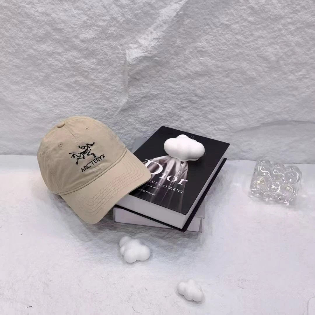 Arc'teryx Hat Skeleton logo Baseball Cap Sunshade Sun Protection Duckbill Cap Unisex Couple Style Large Head Circumference Slimming Face Curved Brim Versatile Sports Hat