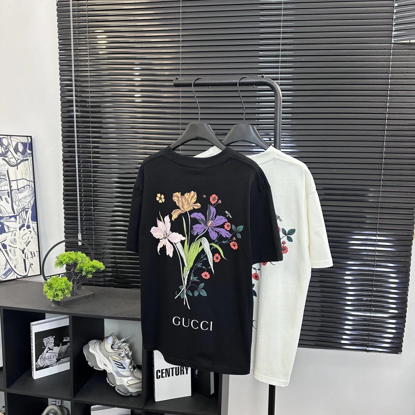 Gucci T-shirt Floral Plant Letter Print logo round Neck Short Sleeve25ss New pure cotton T Unisex T-Shirt OS Loose Fit Base Shirt Top Half Sleeve T-Shirt