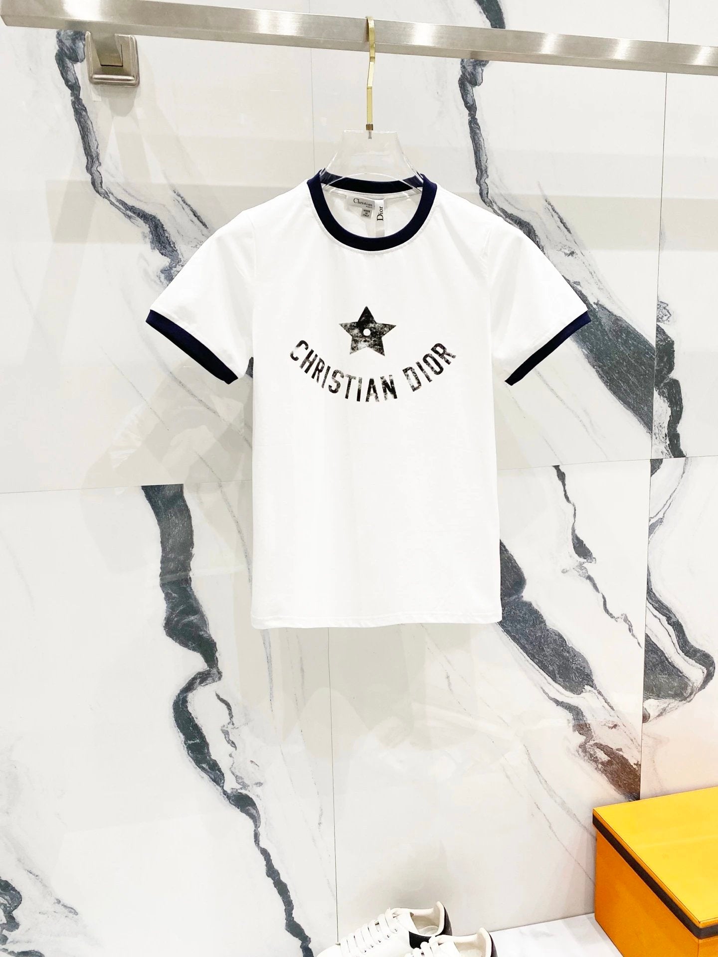 Dior T-shirt Five-star Letter Print on the Chest logo round Neck Short Sleeve25ss New pure cotton T Women's T-shirt OS Loose Fit Base Shirt Top Half Sleeve T-Shirt