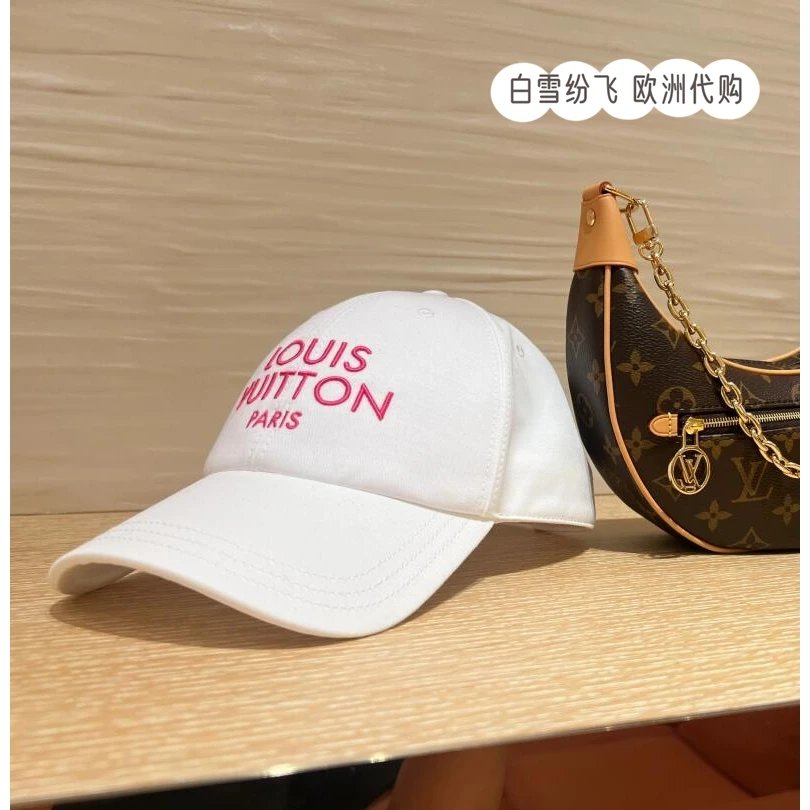 Louis Vuitton LV Hat Hat Alphabet Peaked Cap Sun Hat Baseball Cap for Women