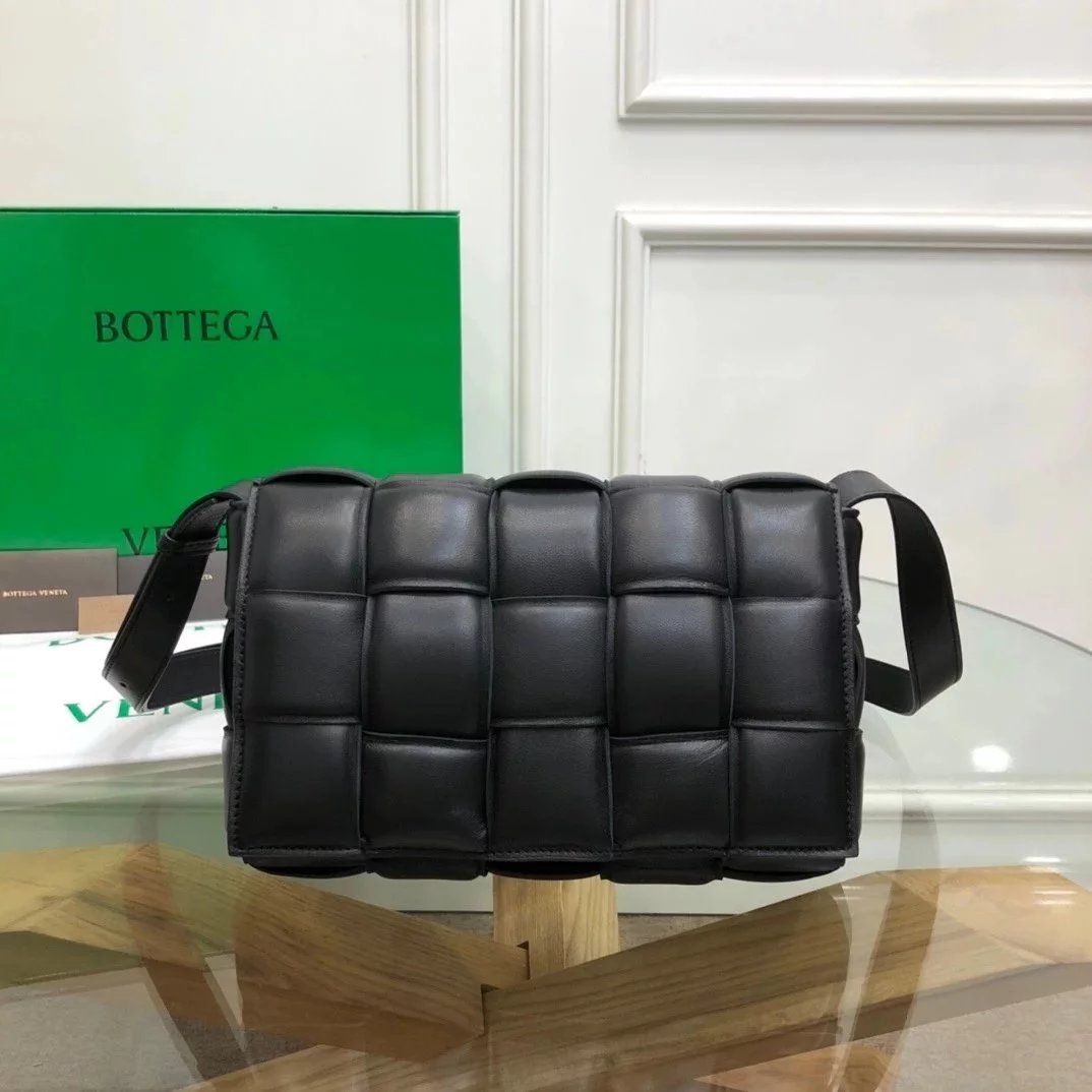 Bottega Veneta Women's Bag Top version 【Original Goods】Classic Woven Square Bag Cassette Pillow Bag Woven Square Bag Bubble Bag Cube Woven Bag Men's and Women's Handbags Same Style Crossbody Bag Shoulder Bag paddedminicassette6GRID Mini Small Pillow Bag