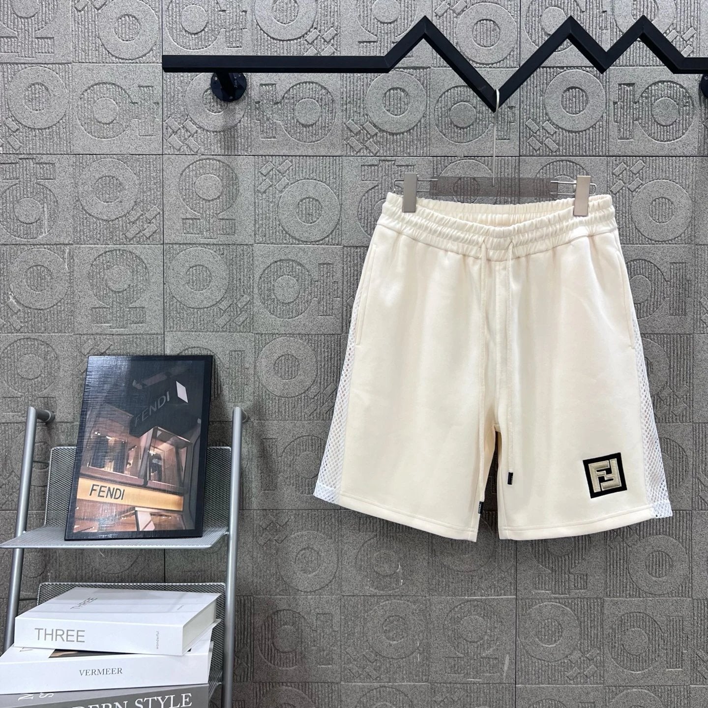 FENDl Shorts Front Body Double F Letter Embroidery logo Five-point Shorts25ss New Drawstring Casual Summer Pants American Style5Two-in-One Casual Sweatpants for Men and Women, Pure Cotton Joggers