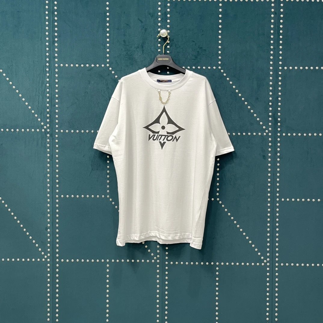 Louis Vuitton LV T-shirt Four-leaf Clover Snowflake on Chest logo round Neck Short Sleeve25ss New Pure Cotton Unisex Style T T-shirt OS Loose Fit Base Shirt Top Half Sleeve T-Shirt