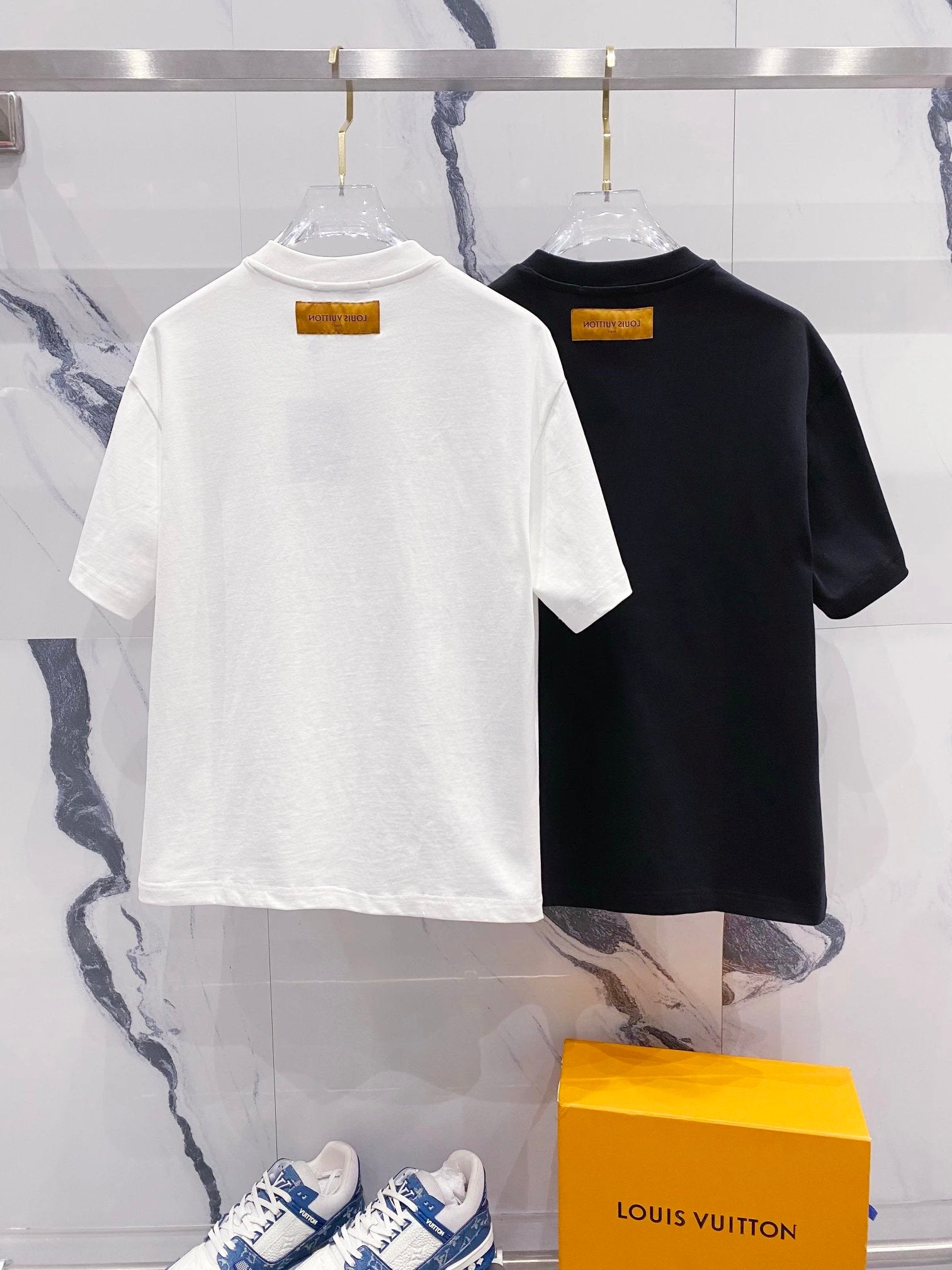 Louis Vuitton LV T-shirt Green Checkered Letter Embroidery LOGO Logo Crew Neck Short Sleeve Pure Cotton Unisex T T-shirt OS Loose Fit Casual T-Shirt